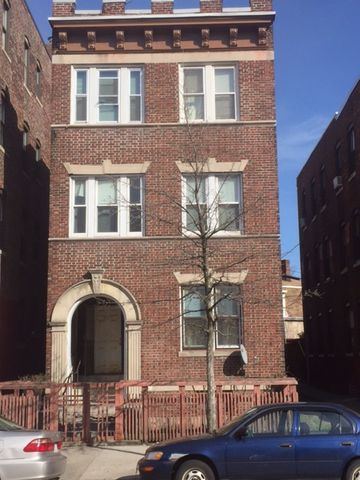 459 Columbia Rd, Roxbury-Xing, MA 02121 exterior