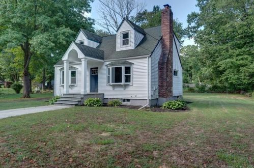 2065 Reservoir Ave, Bridgeport, CT 06611 exterior