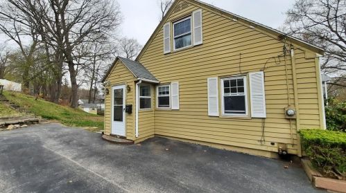 23 Cowden St, Worcester, MA 01603 exterior