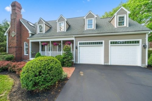 178 Mountain Laurel Ln, Abington, MA 02351 exterior