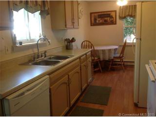 247 Southridge Dr, Chestnut-Hill, CT 06226 exterior