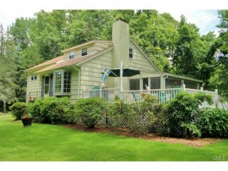 30 Mountain View Dr, Weston, CT 06883 exterior