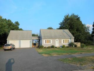 1075 Suffield St, Agawam, MA 01001 exterior