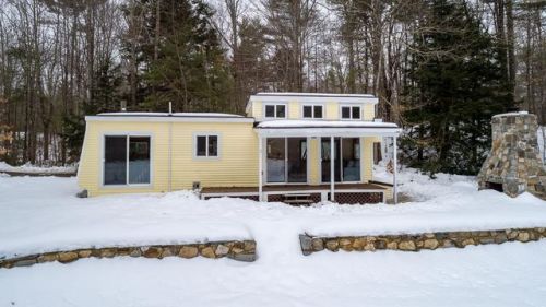 38 Stuart Dr, Barrington, NH 03825 exterior
