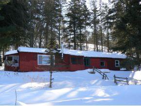1058 Halls Stream Rd, Pittsburg, NH 03592 exterior