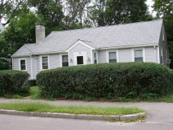 164 Derby St, Newton, MA 02465 exterior