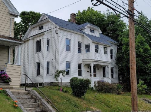 39 Ocean Ave, United-States-Coast-Guard-Ac, CT 06320 exterior