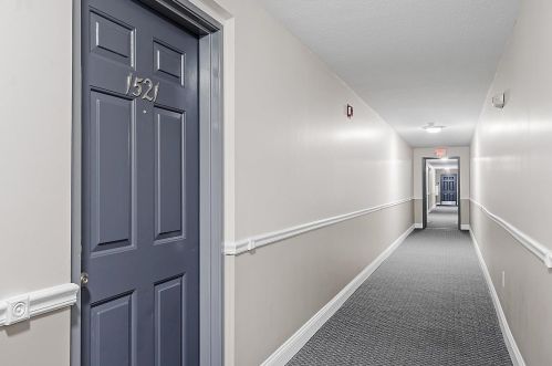 1521 Blackstone Dr, Nashua, NH 03063 exterior