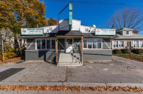 1435 Forest Ave, Portland, ME 04103 exterior