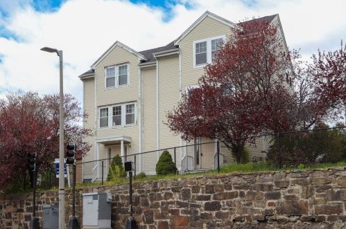 2691 Washington St, Roxbury-Xing, MA 02119 exterior