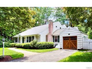 29 Woods Grove Rd, Westport, CT 06880 exterior