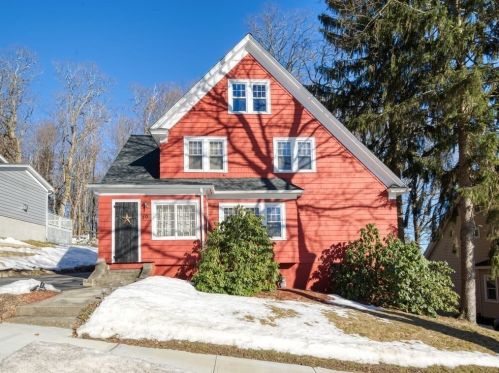 30 Havelock Rd, Worcester, MA 01602 exterior