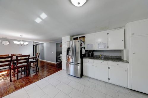 381 Dunlap St, Woonsocket, RI 02895 exterior