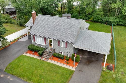 8 Forest Rd, Burlington, MA 01803 exterior