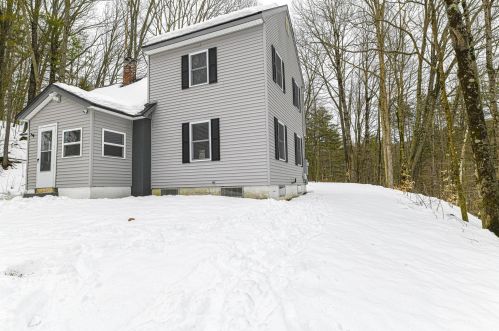 11 Trues Brook Rd, West Lebanon, NH 03784 exterior