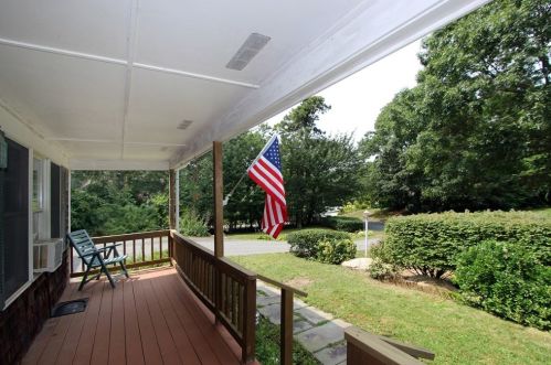 133 Dillingham Rd, Brewster, MA 02631 exterior