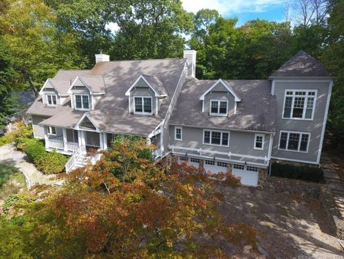 10 Bittersweet Trl, Norwalk, CT 06853 exterior