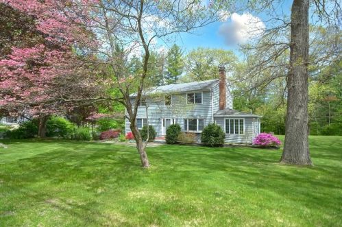 99 Nagog Hill Rd, Acton, MA 01720 exterior