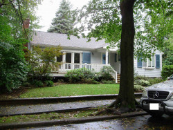 9 York Rd, Newton, MA 02468 exterior