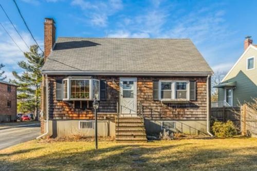 33 Bayview Ter, Danvers, MA 01923 exterior
