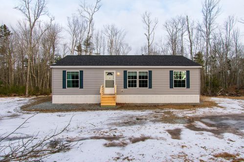 272 Patterson Mill Rd, Warren, ME 04864 exterior