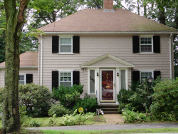 141 Brookline St, Newton, MA 02467 exterior