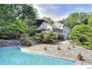 61 Kettle Creek Rd, Weston, CT 06883 exterior