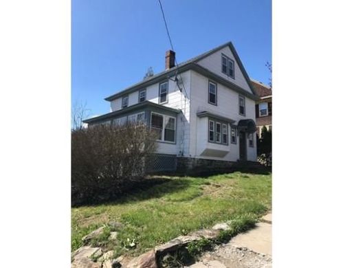 15 Wyola Dr, Worcester, MA 01603 exterior