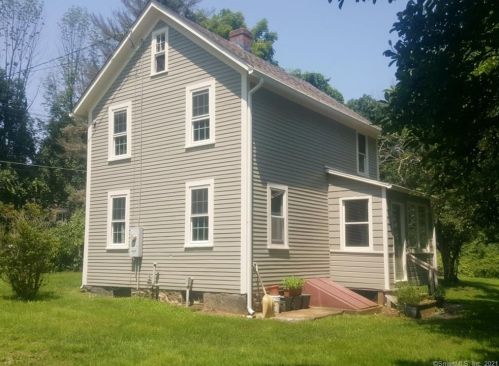 337 Jones St, Amston, CT 06231 exterior