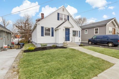 859 River Ave, Providence, RI 02908 exterior