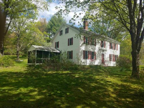 426 Buck St, Allenstown, NH 03275 exterior