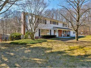 15 Tanglewood Rd, Bristol, CT 06010 exterior