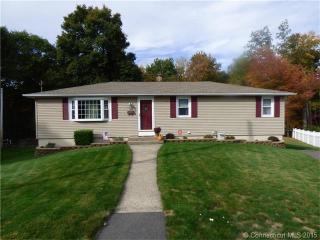 26 Parklawn Cir, Waterbury, CT 06708 exterior