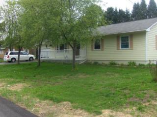 12 Meadow Dr, Springfield, VT 05156 exterior