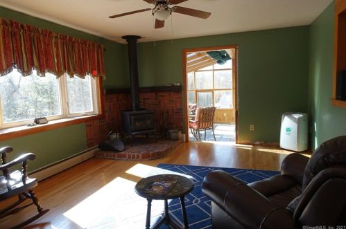 1586 Exeter Rd, Exeter, CT 06249 exterior