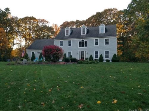 6 Jeremy Dr, East Lyme, CT 06333 exterior