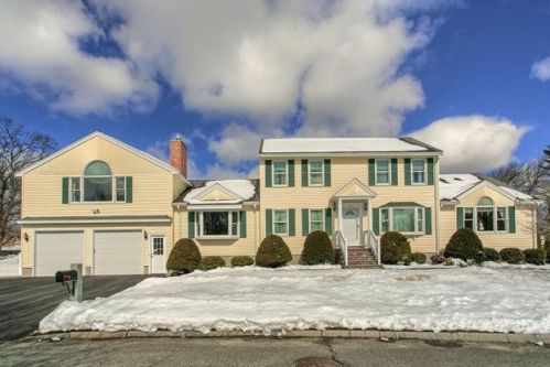 15 Lady Slipper Ln, Methuen, MA 01844 exterior