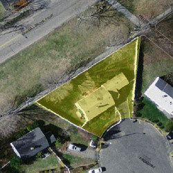 660 Saw Mill Brook Pkwy, Newton, MA 02459 aerial view