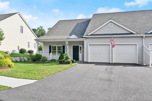 229 Meadow Brook Rd, Seymour, CT 06478 exterior