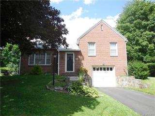 93 Orchard Rd, Canaan, CT 06018 exterior