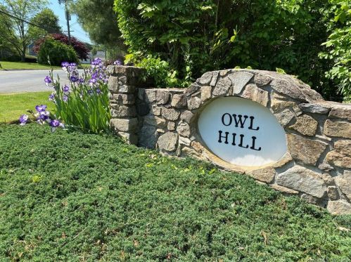 6 Sleepy Day Rd, Huntington, CT 06484 exterior