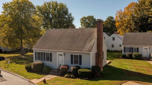 102 Wetherell St, Manchester, CT 06040 exterior