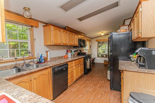 323 Pond Rd, Wilton, ME 04294 exterior