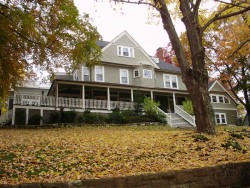 43 Grove Hill Ave, Newton, MA 02460 exterior