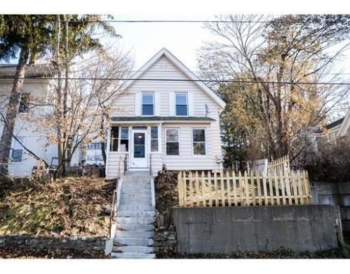 258 Beacon St, Royalston, MA 01331 exterior