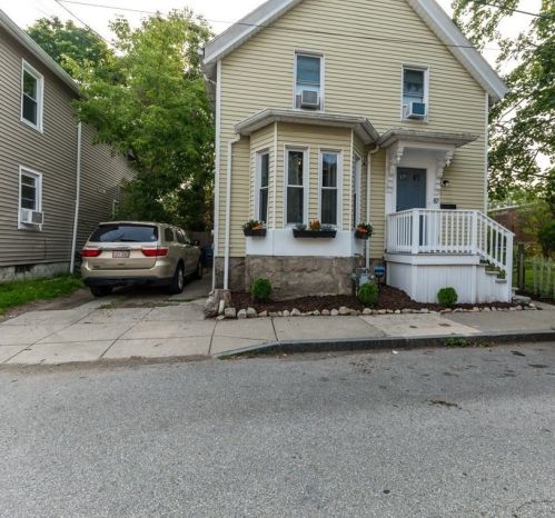87 Jenney St, New Bedford, MA 02740 exterior