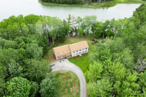 56 Fox Run Ln, Hancock, ME 04640 exterior
