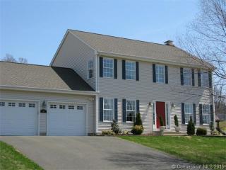 193 Circlewood Dr, Kensington, CT 06037 exterior