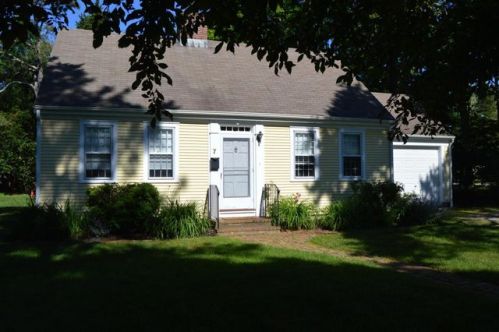 7 Gull Rd, Falmouth, MA 02540 exterior