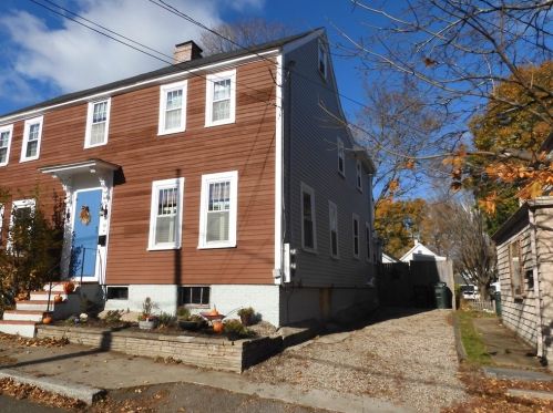 14 Warren St, Newburyport, MA 01950 exterior